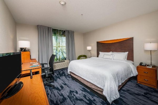 Fairfield Inn & Suites by Marriott New Bedford image 12